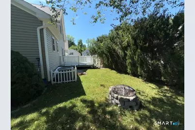 17 Mourning Dove Circle #17, New Haven, CT 06513 - Photo 3