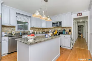 435 W Shepard Ave, Hamden, CT 06514 - Photo 11