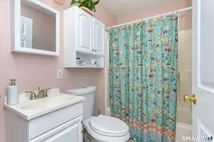 435 W Shepard Ave, Hamden, CT 06514 - Photo 21