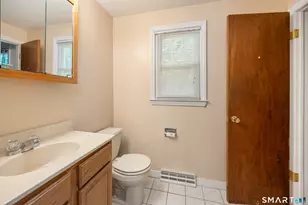 151 Braemar Dr, Cheshire, CT 06410 - Photo 17