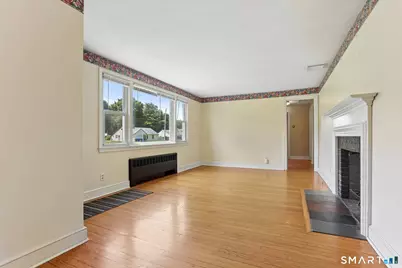 120 Mapleside Drive, Wethersfield, CT 06109 - Photo 5