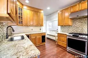 189 Sigourney St, Hartford, CT 06106 - Photo 7
