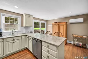 120 Wilderwood Dr, Guilford, CT 06437 - Photo 13