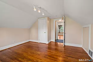 25 Douglas Dr, Meriden, CT 06451 - Photo 29