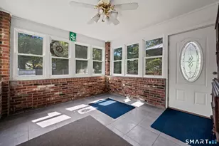 25 Douglas Dr, Meriden, CT 06451 - Photo 7
