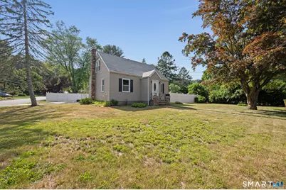 25 Douglas Drive, Meriden, CT 06451 - Photo 3