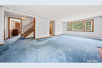 32 Loveland Lane, Bristol, CT 06010 - Photo 3