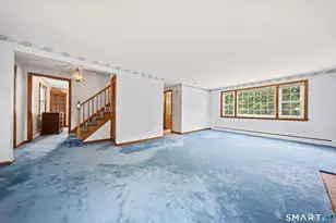 32 Loveland Ln, Bristol, CT 06010 - Photo 3