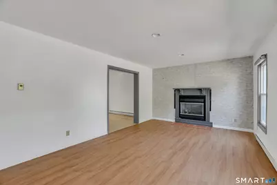 245 Colonial Avenue #16A, Waterbury, CT 06704 - Photo 5