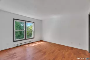 245 Colonial Ave, Waterbury, CT 06704 - Photo 17