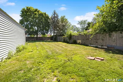 4 Francis Street, East Haven, CT 06512 - Photo 21