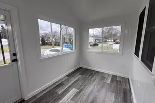 65 Roseville St, Fairfield, CT 06825 - Photo 5