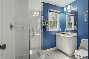 15 Wedgewood Rd, Trumbull, CT 06611 - Photo 15