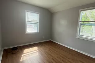 43 Pioneer Cir, Manchester, CT 06040 - Photo 7