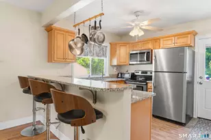 16 Park Ave, Montville, CT 06382 - Photo 13