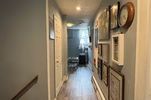 273 Collins St, Hartford, CT 06105 - Photo 9