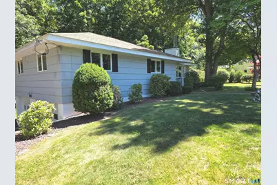 54 Hemlock Ridge, Cheshire, CT 06410 - Photo 3