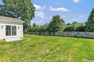 39 Commodore Pl, Milford, CT 06460 - Photo 37