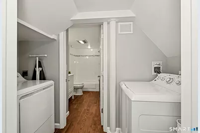 158 Courtland Hill Street, Stamford, CT 06906 - Photo 21