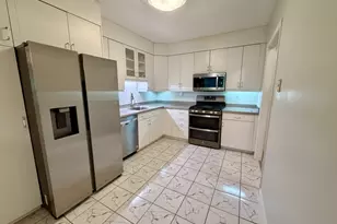 779 Prospect Ave, West Hartford, CT 06105 - Photo 3