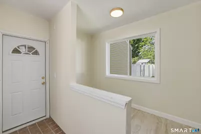 461 Mountain Road, Newington, CT 06111 - Photo 17