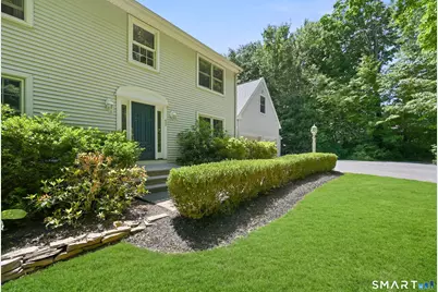 85 Scenic Court, Cheshire, CT 06410 - Photo 5
