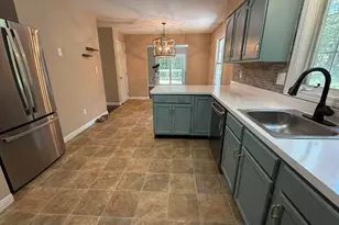 436 Tiffany Ln, Bristol, CT 06010 - Photo 13