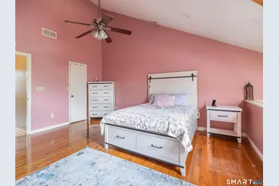 3370 Madison Avenue #2B, Bridgeport, CT 06606 - Photo 11
