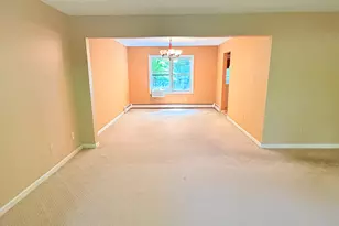 77 Evergreen Ave, Hamden, CT 06518 - Photo 3