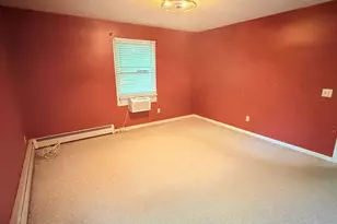 77 Evergreen Ave, Hamden, CT 06518 - Photo 13