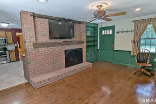 25 1/2 Edgerton St, East Hampton, CT 06424 - Photo 13