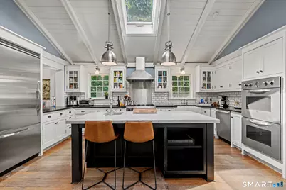 51 Squires Lane, New Canaan, CT 06840 - Photo 7