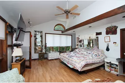 8 Dillon Road, Woodbridge, CT 06525 - Photo 23