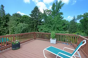 8 Dillon Rd, Woodbridge, CT 06525 - Photo 25