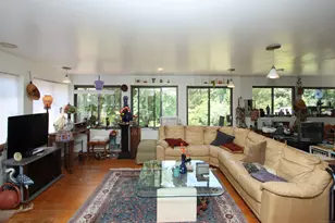 8 Dillon Rd, Woodbridge, CT 06525 - Photo 19