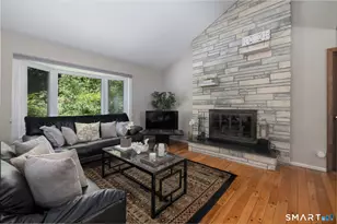 9 Firelight Dr, Danbury, CT 06810 - Photo 7