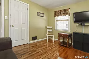 105 Seaview Ave, West Haven, CT 06516 - Photo 17