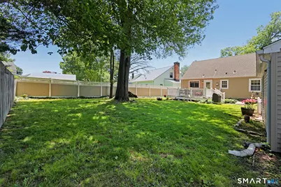 105 Seaview Avenue, West Haven, CT 06516 - Photo 29