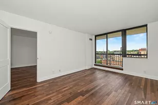 25 Forest St, Stamford, CT 06901 - Photo 17