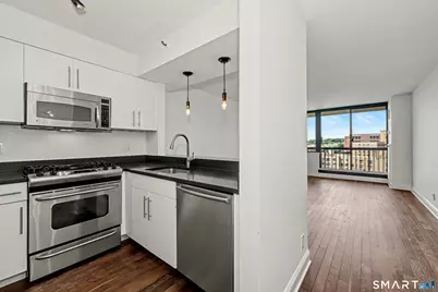 25 Forest Street #14D, Stamford, CT 06901 - Photo 9
