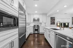 16 Hayestown Rd, Danbury, CT 06811 - Photo 9