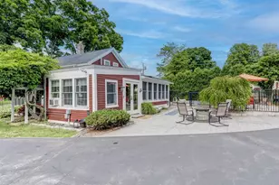 436 Middle Tpke E, Manchester, CT 06040 - Photo 3