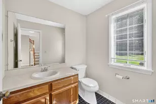 8 Julia Ct, East Windsor, CT 06016 - Photo 23