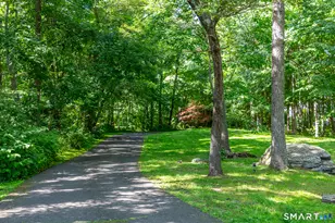 28 Drewbarrie Ln, Easton, CT 06612 - Photo 9