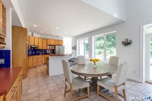 28 Drewbarrie Ln, Easton, CT 06612 - Photo 25
