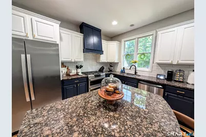 7 Traditions Boulevard #7, Southbury, CT 06488 - Photo 5