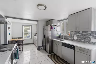 64 McKinley Street, Manchester, CT 06040 - Photo 5