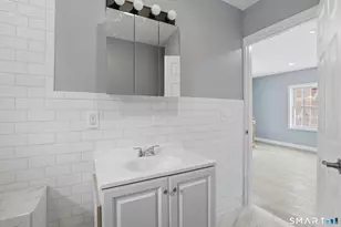 33 Congress Ave, Waterbury, CT 06708 - Photo 19