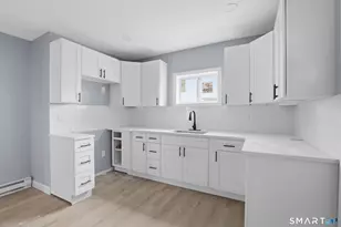 33 Congress Ave, Waterbury, CT 06708 - Photo 17