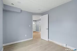 33 Congress Ave, Waterbury, CT 06708 - Photo 7